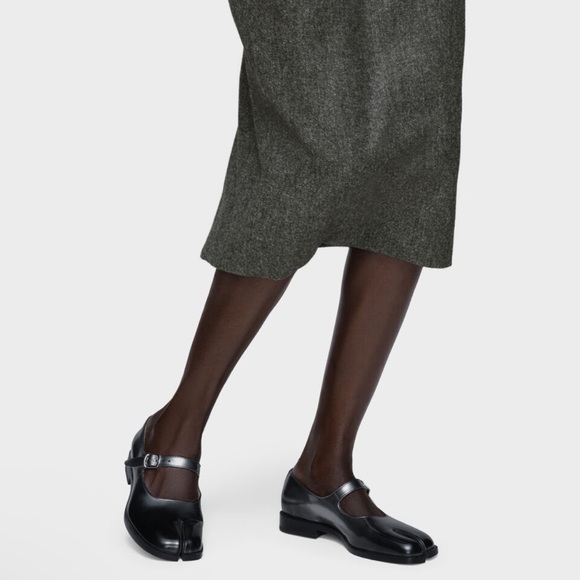 NEW Maison Margiela Mary Jane Tabi Leather Flats Silver Black Size 36 NIB - Picture 3 of 16